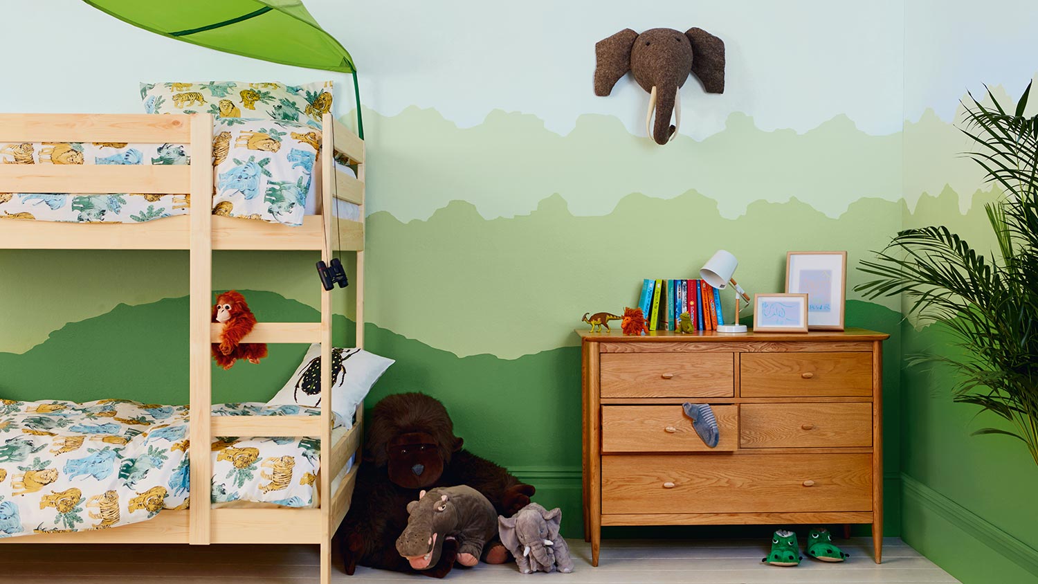 Kids Bedrooms How to create a jungle bedroom Dulux